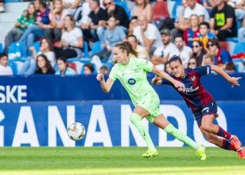 El Barça resolvió con paciencia y solvencia su visita al Levante en el Ciutat de Valencia