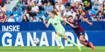 El Barça resolvió con paciencia y solvencia su visita al Levante en el Ciutat de Valencia