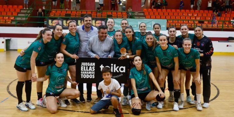 Balonmano Morvedre conquistó el I Torneo Teika