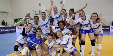 Tenerife La Laguna doblega a Tent Obrenovac en semis de la Challenge Cup