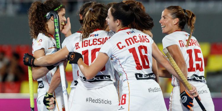 España doblega a Estados Unidos y se proyecta hacia el Mundial