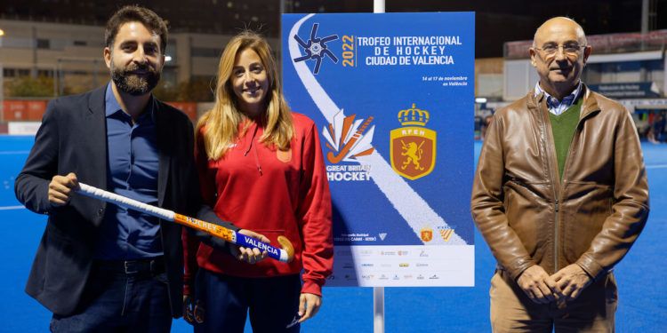 La FHCV presenta el Trofeo Internacional de Hockey ‘Ciudad de Valencia’ y el nacional de sala de Mamis y Papis
