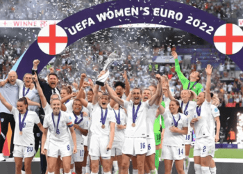 Inglaterra resuelve en la prórroga su Eurocopa