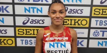 Carolina Marín avanza a octavos en el Mundial