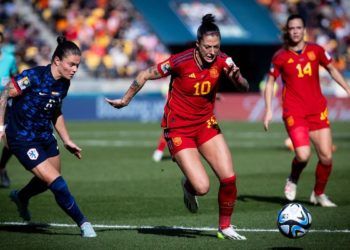 España resolvió en la prórroga el pase a semifinales del Mundial