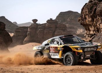 Laia Sanz firmó una buena cuarta etapa del Rally Dakar en categoría Ultimate siendo decimocuarta