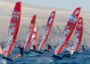 Pilar Lamadrid se estrena en el tercer cajón del podio de los Lanzarote iQFOiL Games con dos victorias parciales