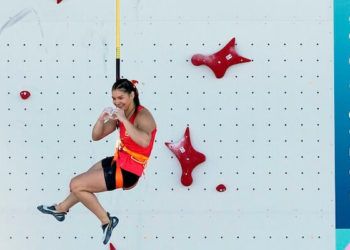 Polina Berezina: «Ya tenemos ganas de saltar al tapiz y competir en los Juegos de París»