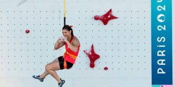 Polina Berezina: «Ya tenemos ganas de saltar al tapiz y competir en los Juegos de París»