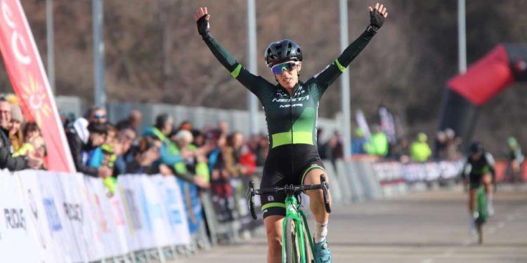 Lucía González se proclama pentacampeona de España de ciclocross en Vic