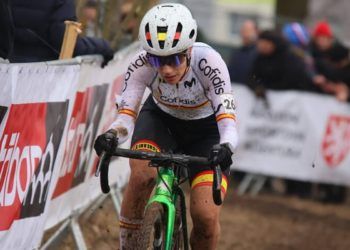 Lucía González, vigésima segunda en el Mundial de ciclocross de Tabor