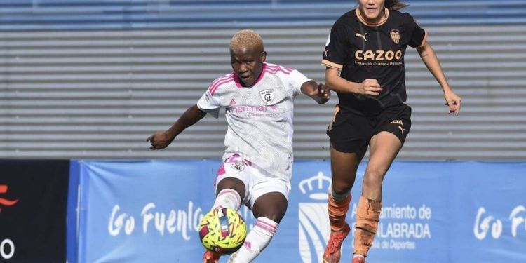 El Madrid CFF resuelve con victoria ante el Valencia