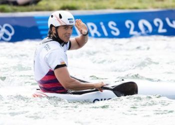 Miren Lazkano y Maialen Chourraut se clasificaron las series de kayak cross