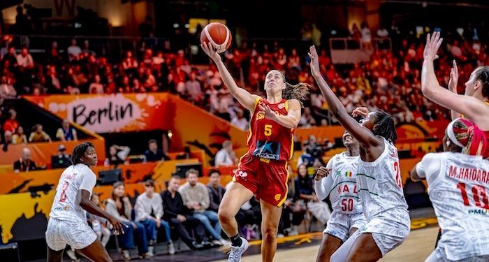 España no tuvo fuerzas suficientes para contrarrestar a Mali en el Mundial
