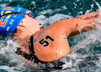 María de Valdés, cuarta en la primera prueba de la Copa del Mundo en Somabay