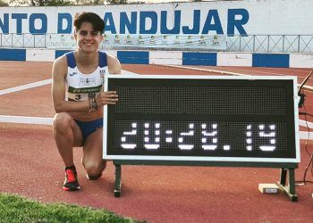 María Pérez fija la una nueva plusmarca de 5.000m marcha