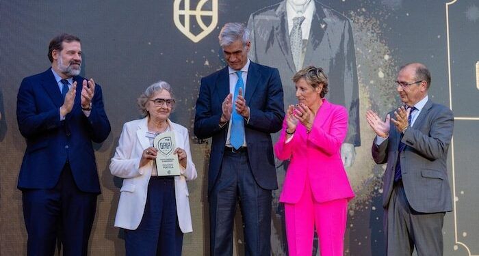 María Planas, una pionera que cumple 90 años: «Guardo la esperanza de ver a una sucesora»