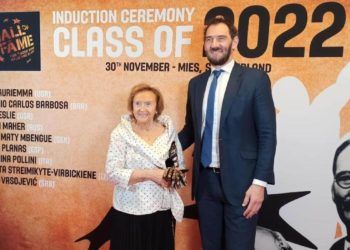 María Planas hace historia: la primera española en el Hall of Fame de la FIBA