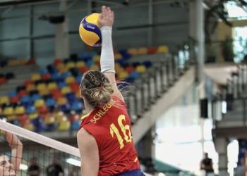 España superó a Georgia con contundencia y cerró invicta la primera fase del Preeuropeo