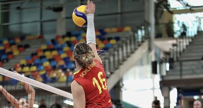 España superó a Georgia con contundencia y cerró invicta la primera fase del Preeuropeo