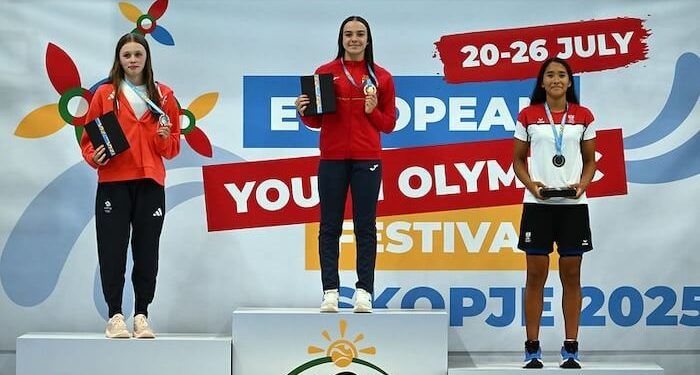 España logró cinco medallas en su estreno en el FOJE