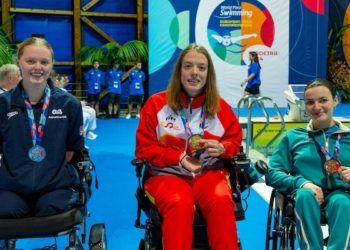 Marta Fernández, oro, Marian Polo y Emma Feliú, plata, y María Delgado y Delia Fontcuberta, bronce, en el Europeo