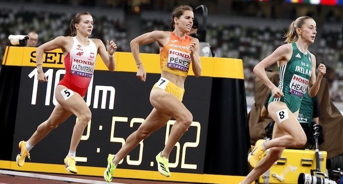 Marta Pérez mostró su coraje y firmó  la novena plaza en la final de los 1.500 del Mundial