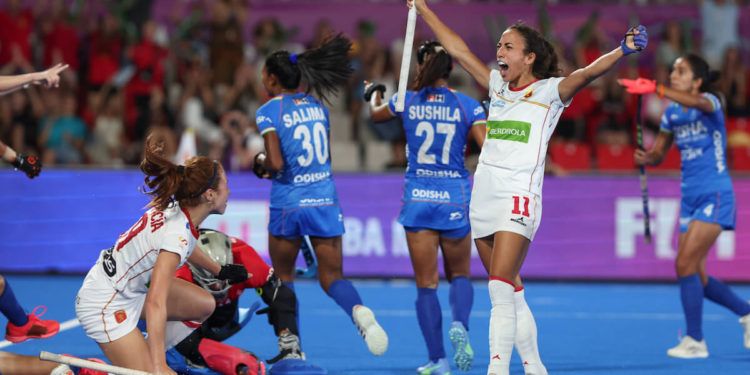 Un gol de Marta Segú da a España el pase a cuartos del Mundial