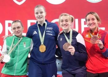 Lucía Martín-Portugués se adjudicó la medalla de bronce en la Copa del Mundo de sable de Orán