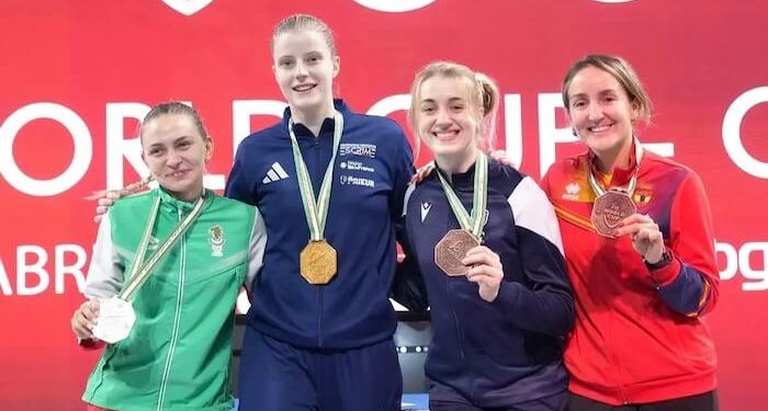 Lucía Martín-Portugués se adjudicó la medalla de bronce en la Copa del Mundo de sable de Orán