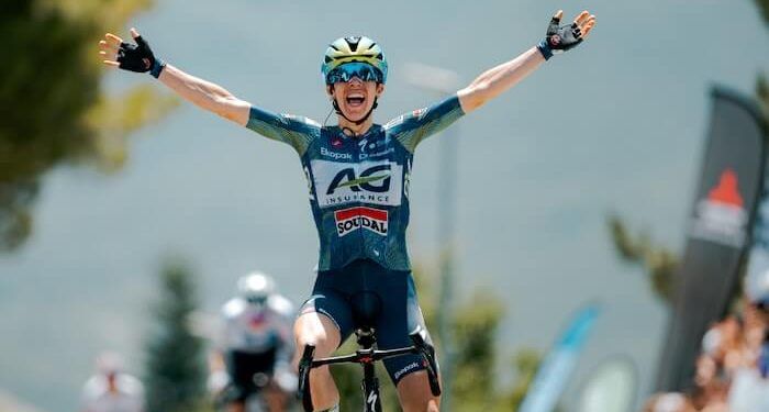 Mireia Benito completó su doblete en el campeonato de España