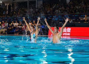 Mireia Hernández-Dennis González, plata con sus ‘Ángeles y Demonios’ en dúo mixto libre en la Copa del Mundo