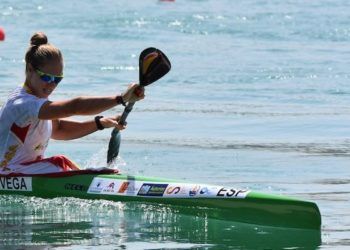 Miriam Vega, en K1 5000, o el C4 500 mixto, bronces en el Mundial de Sprint