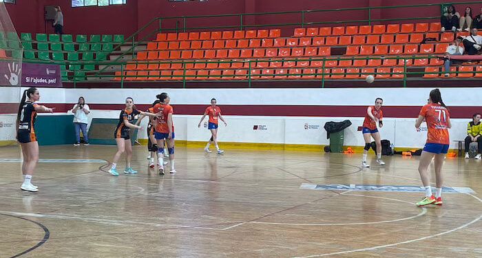 Handbol Mislata derrotó Sant Vicenç en La Canaleta