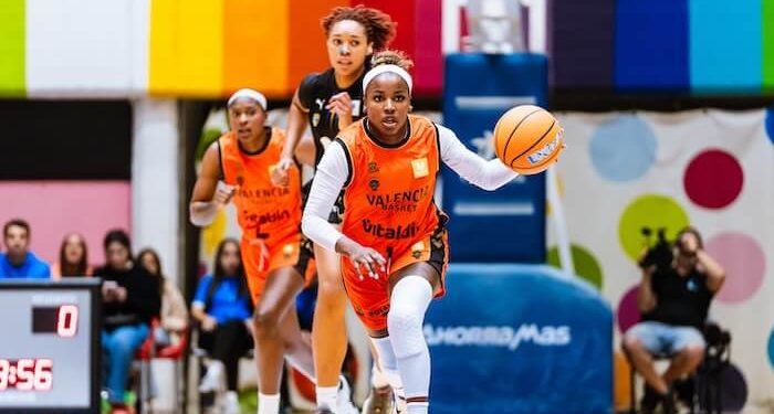 Victorias de Jairis, Ferrol, Azulmarino, Euskotren, Zaragoza, Avenida, Valencia Basket y Ensino