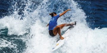 Nadia Erostarbe sostiene sus opciones de medalla olímpica sobre las olas de Tahití