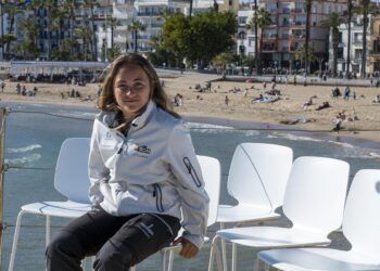 Neus Ballester hará historia en la Puig Copa América al ser el timonel más joven con 20 años