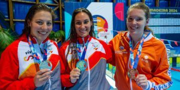 Sarai Gascón, oro, Nuria Marqués, plata, y Marta Fernández y Marian Polo, bronce, en el Europeo