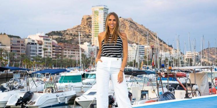 Nuria Sánchez Nomdedeu: «Queremos que el Tabarca Vela sea una regata de referencia y calidad en el Mediterráneo y el calendario nacional»
