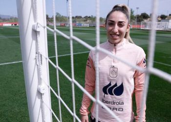 Olga Carmona: «Fue un honor marcar el gol que dio el Mundial, siempre lo llevaré en mi memoria»