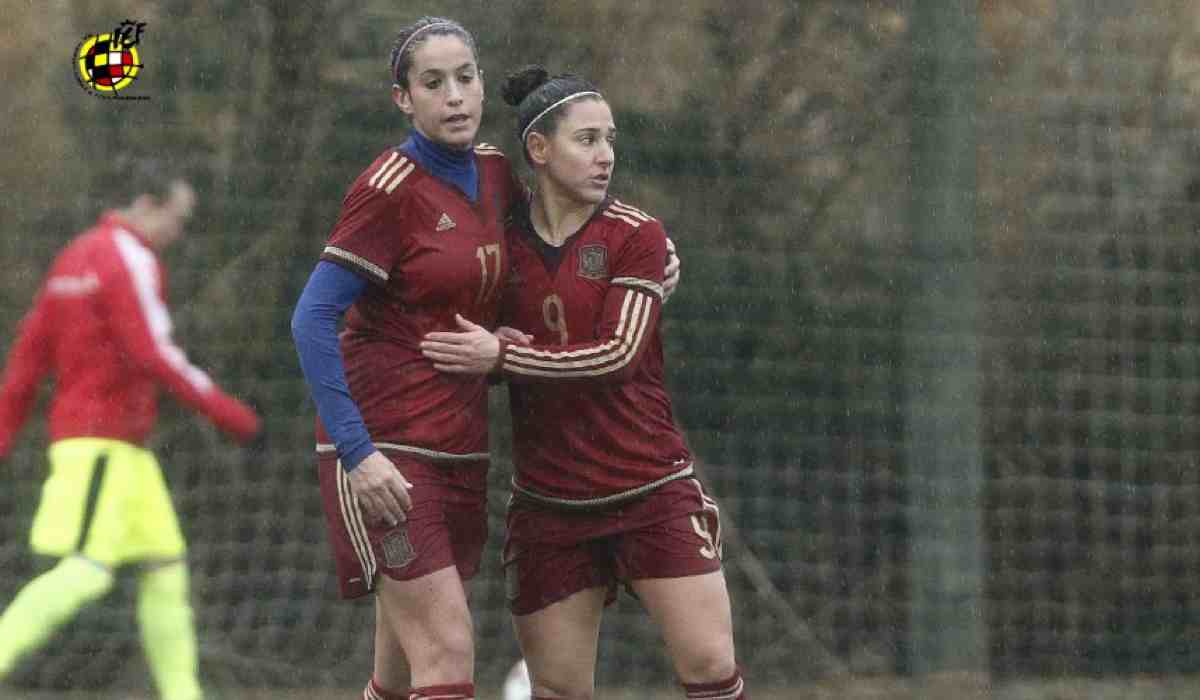 España ahoga a Suiza en su preparación para la Eurocopa