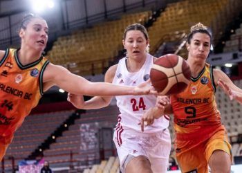 Remuntada i primera victòria de Valencia Basket lluny de casa davant Olympiacos