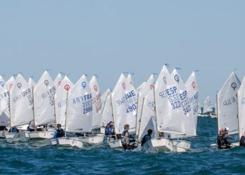 La Optiorange Valencia cerró la serie clasificatoria con el griego Panagopoulos líder en la general