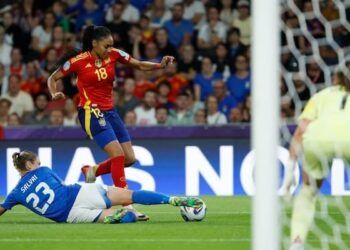 España remontó a Italia y pasó como primera de grupo invicta en la Eurocopa