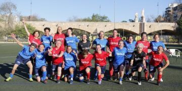 El partido de las Referentes by Teika de la Valencia Cup Girls brindó un fútbol en pureza para las nuevas generaciones