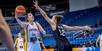 España arrolló a Nueva Zelanda en el Premundial