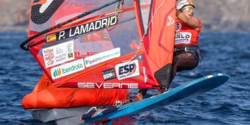 Pilar Lamadrid recupera la plata provisional en el Mundial de iQFOiL