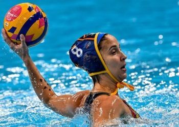 Pili Peña: diez mundiales consecutivos de waterpolo en sus manos