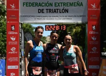 Ana Gómez ganó el triatlón clasificatorio para el campeonato de España de distancia olímpica