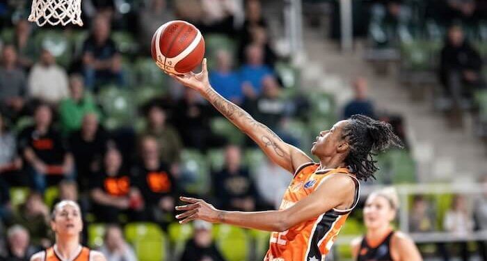 Carmen Weiler, 7ª del mundo en 100 espalda